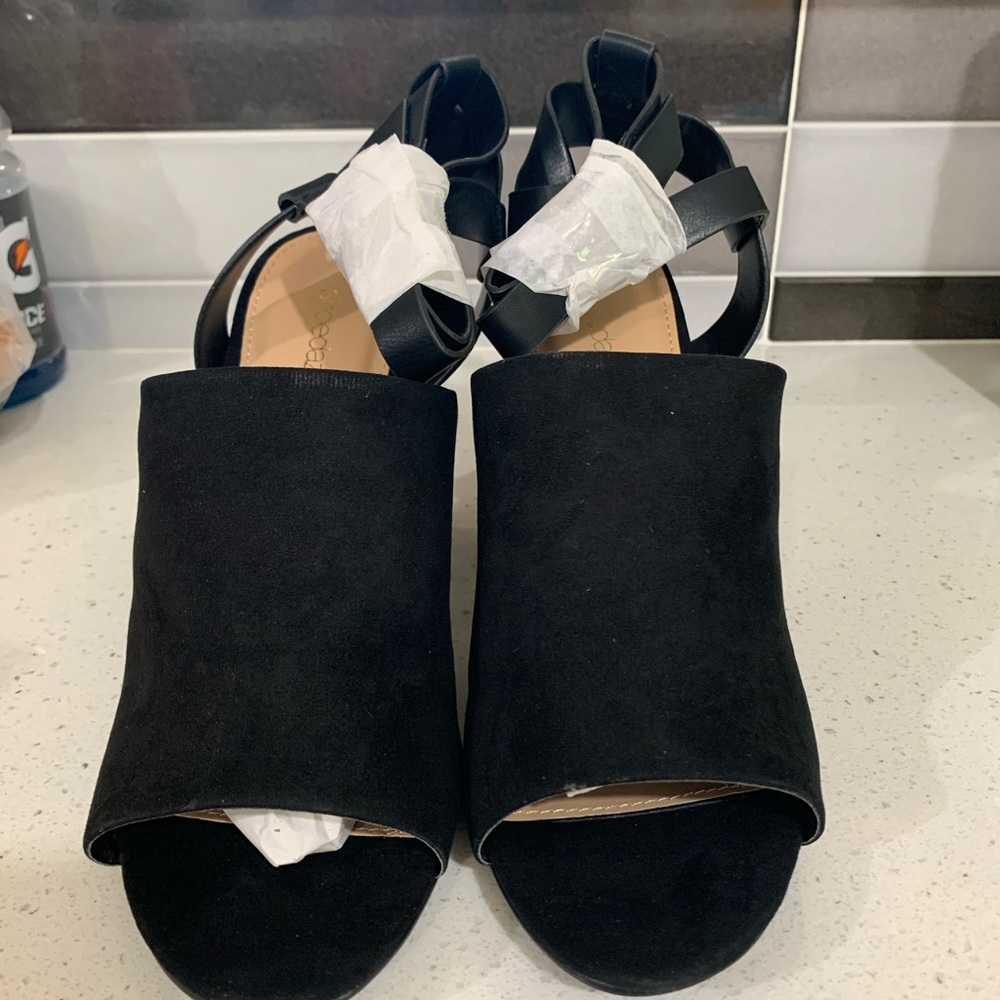 New shoes. - Picture 2 of 5